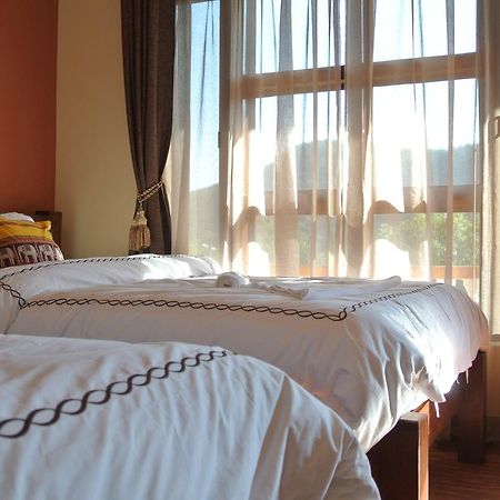Hotel Homeland Покхара Екстер'єр фото